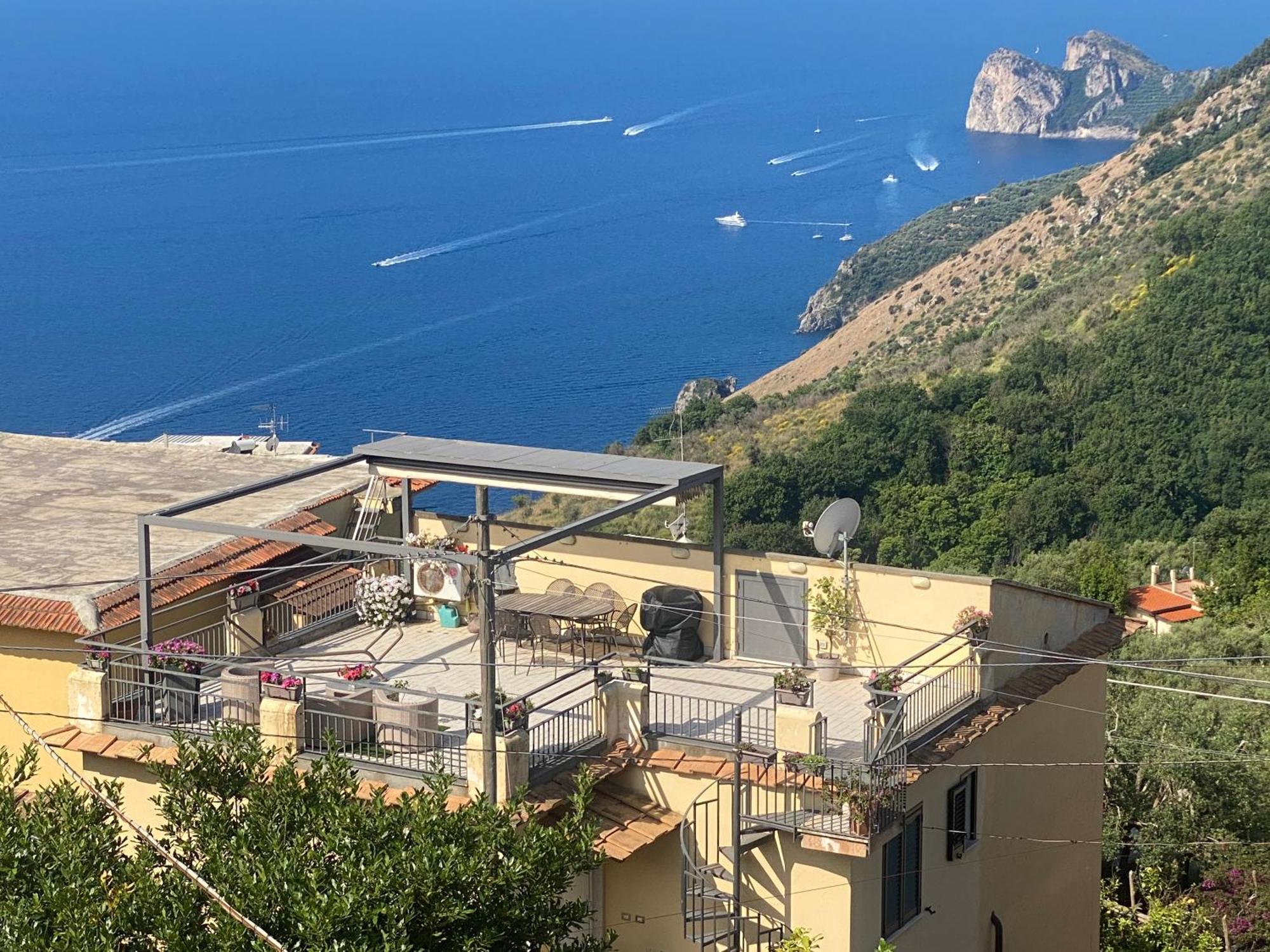 Seeview Rooftop House Between Sorrento And Amalfi Villa Massa Lubrense Exterior photo